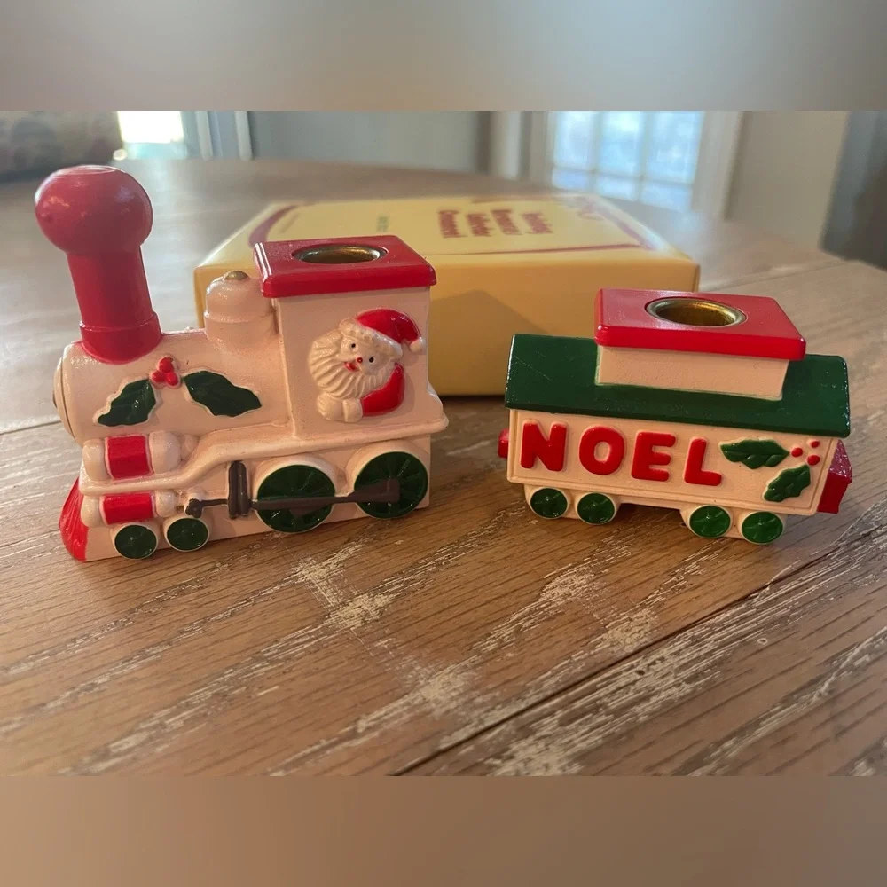 Vintage Holiday Memories Collector Ornaments Lot 2 NIB Carolers And Train - Picture 8 of 9